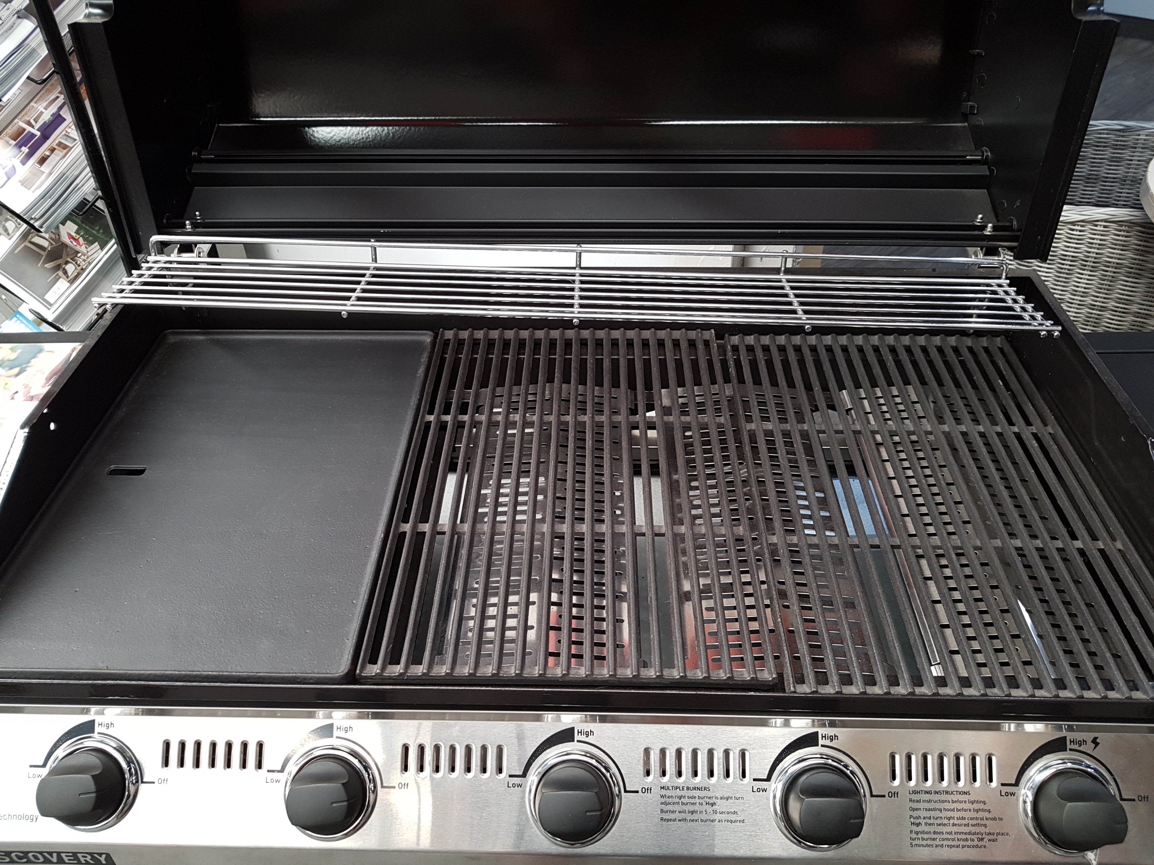 Beefeater Discovery 1100e 5 Burner Built In BBQ