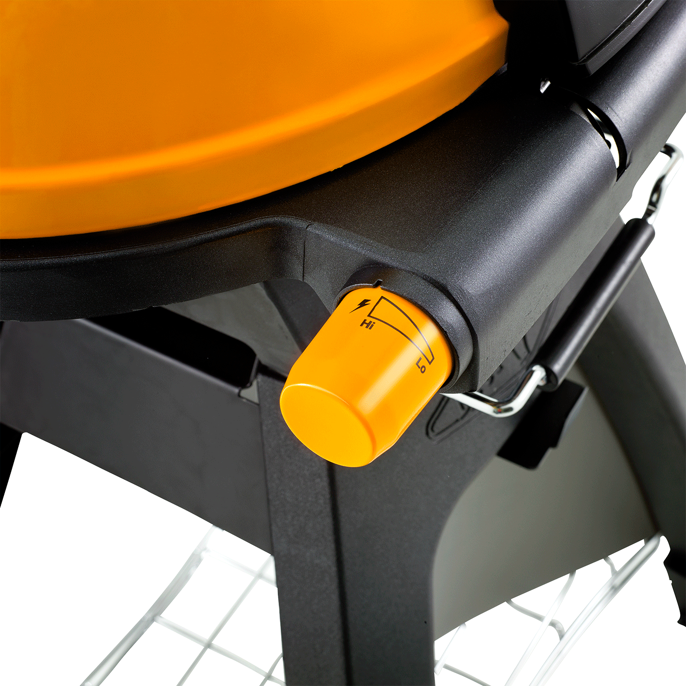 Beefeater BUGG Amber on Trolley