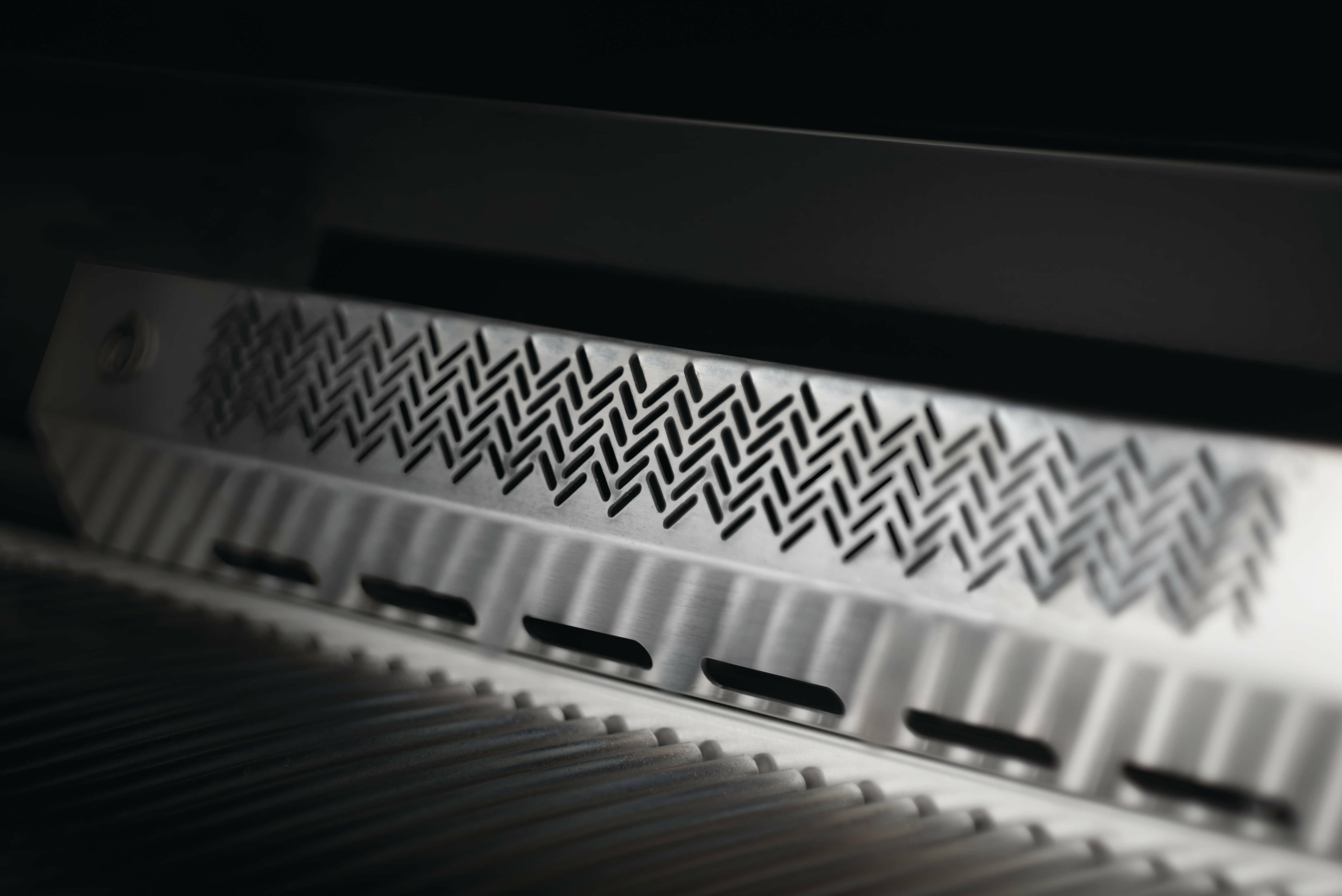 Napoleon 700 Series 44 Inch RBI Built-in