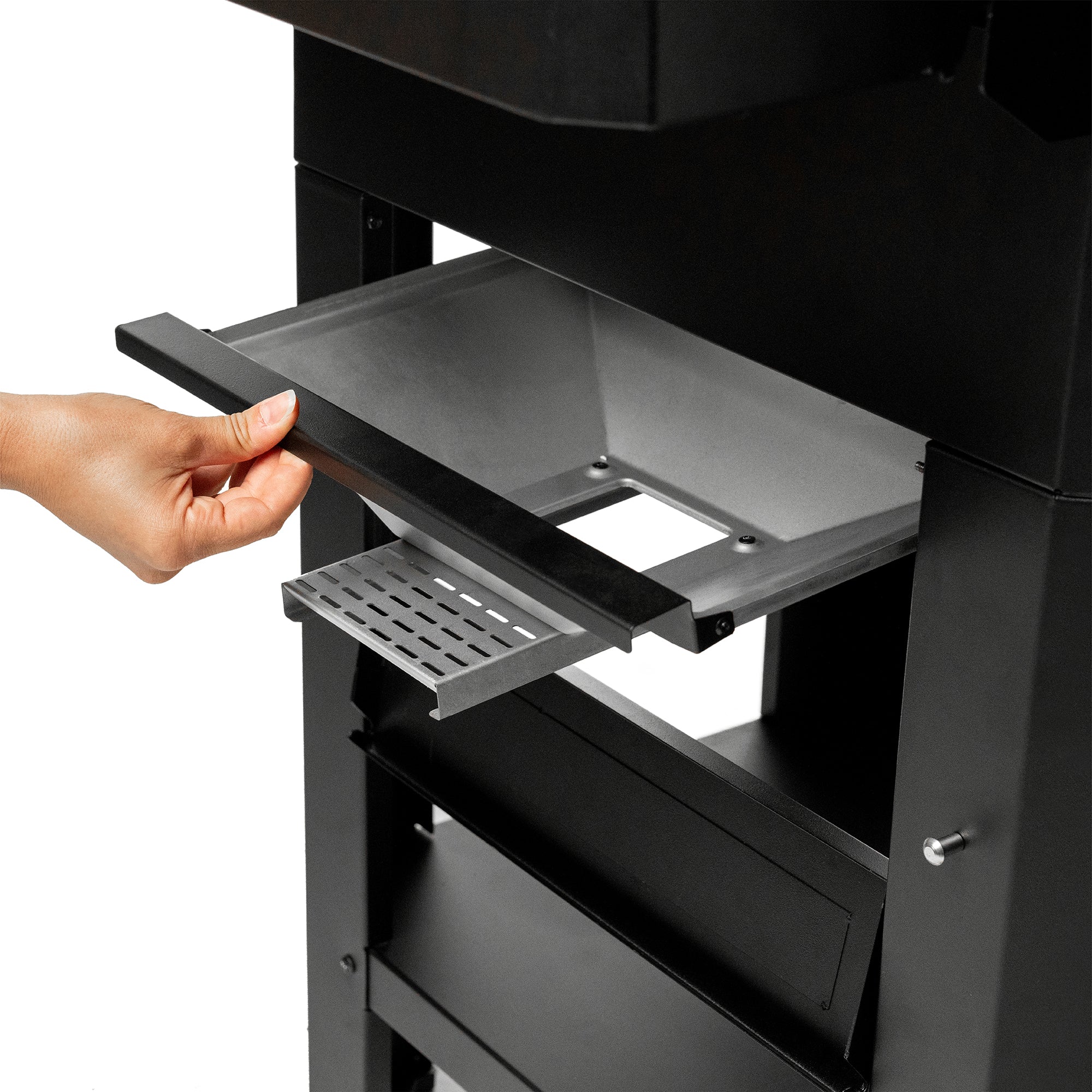 Masterbuilt Gravity Series 600 Digital Charcoal Grill + Smoker - Bundle