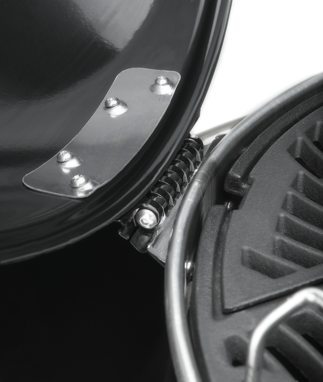 Napoleon PRO Charcoal Cart BBQ