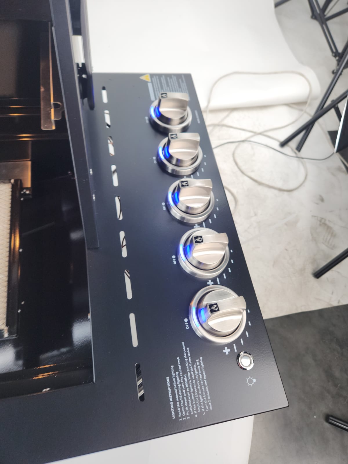 Sirius Black Drop-in 5 Burner Gas BBQ and Sirius Black finish 1200mm BBQ Canopy Rangehood