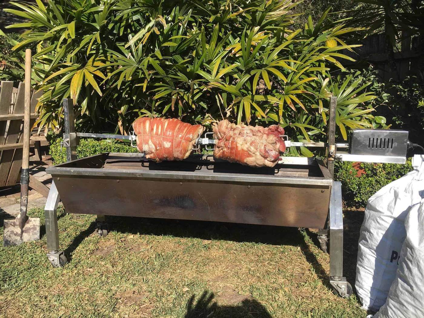 Tucker Flat Top Charcoal Spit