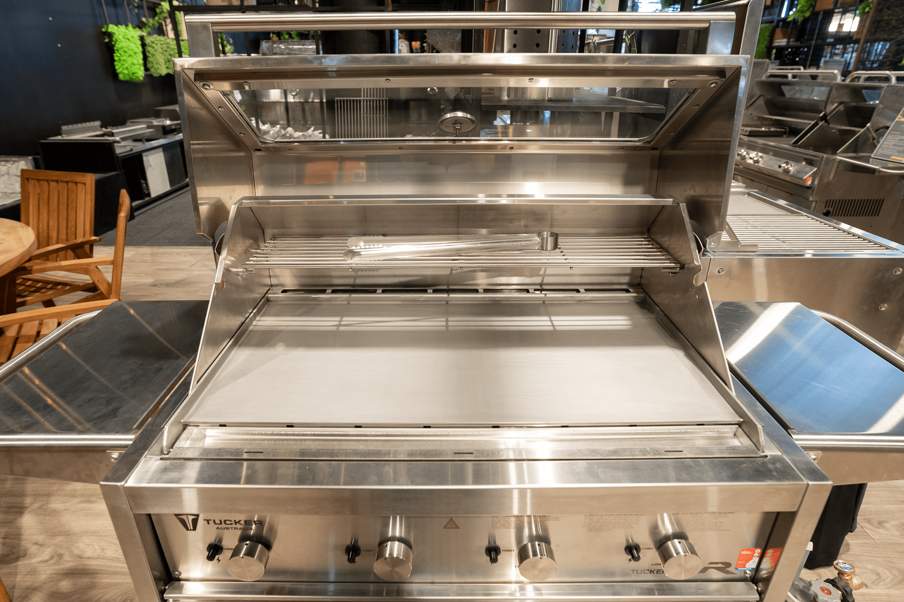 Tucker Stainless Steel Pro Plate