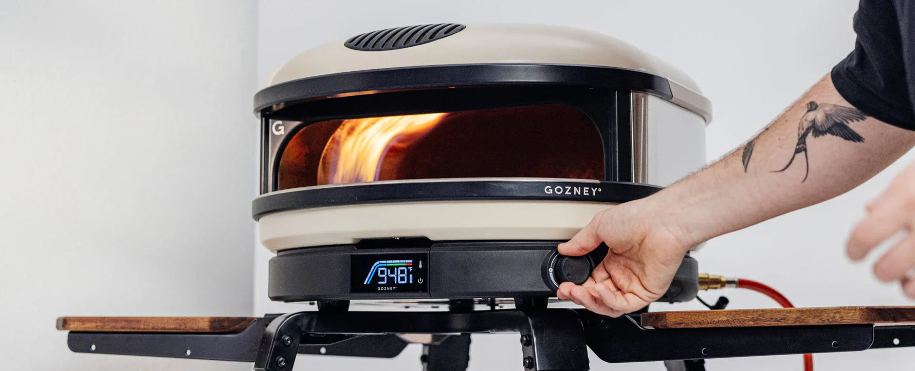 Gozney Arc XL Pizza Oven Black Essentials Bundle