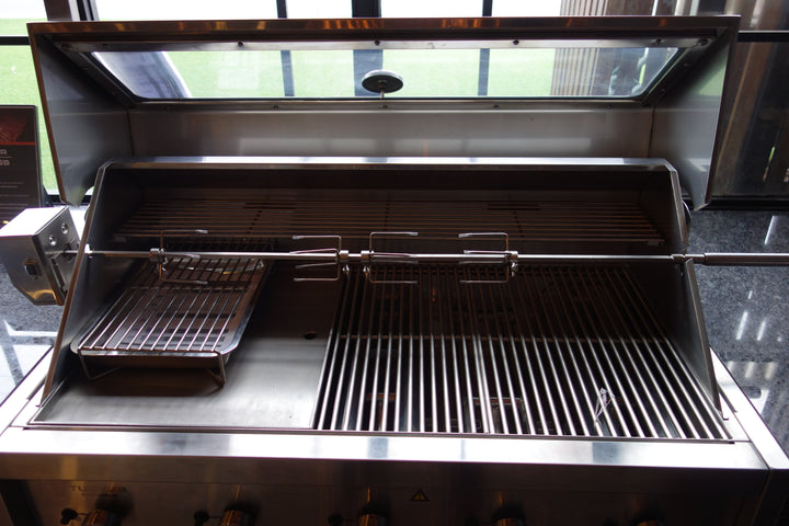 Tucker R Class V10 BBQ Built In
