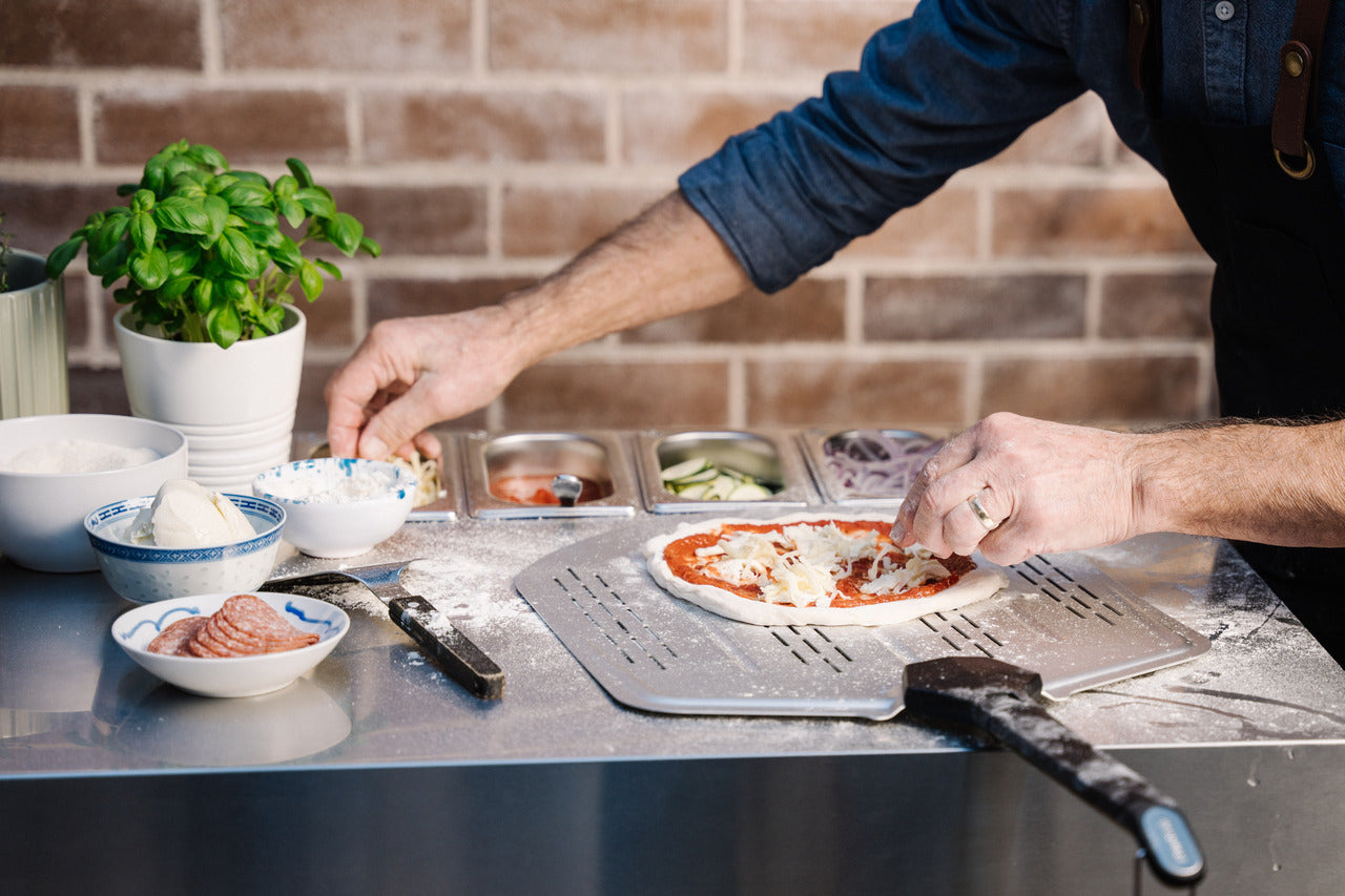 Everdure Aluminium Pizza Peel 14-inch