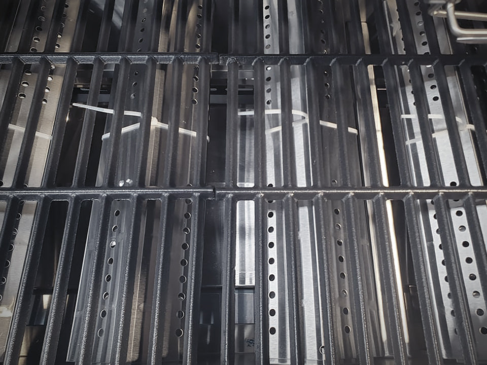 Everdure Hayman Stainless Steel 4 Burner BBQ on Trolley