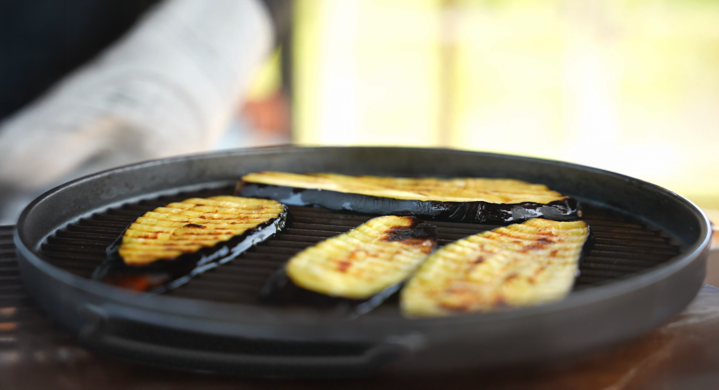 Revolve Cast Iron Pan