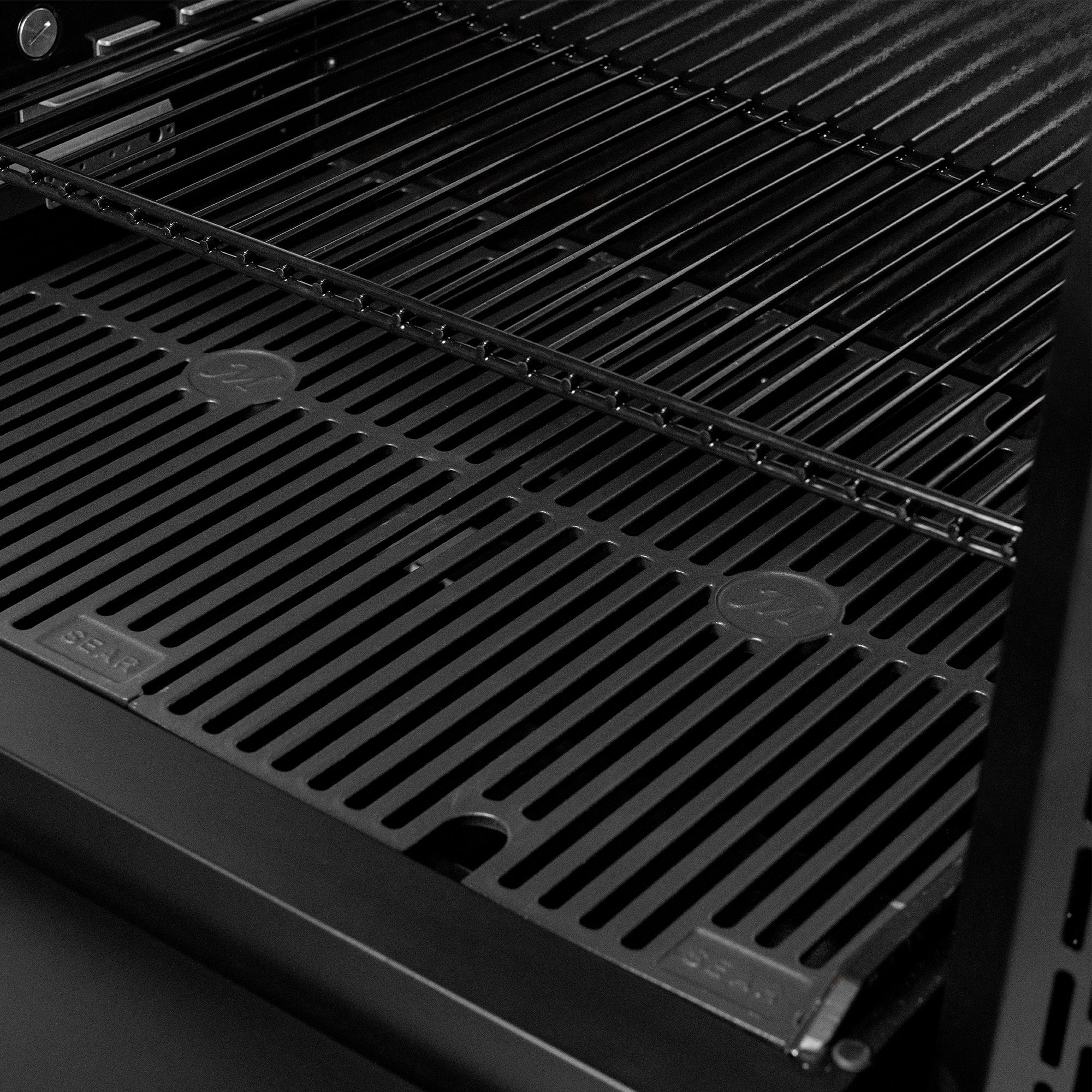 Masterbuilt Gravity Series 600 Digital Charcoal BBQ and Smoker