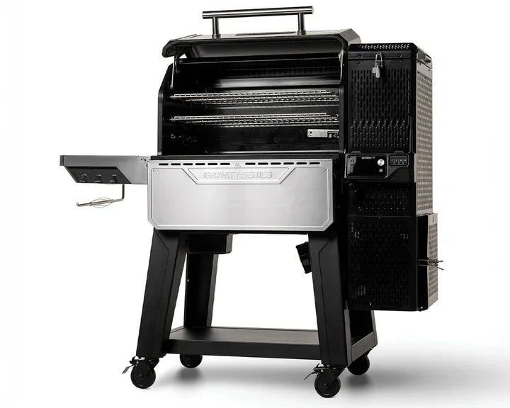 Masterbuilt Gravity Series XT Digital Charcoal Grill + Smoker Pit Master Bundle