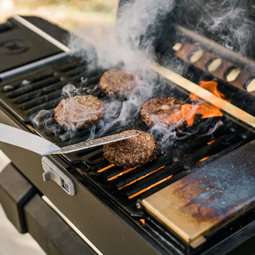 Masterbuilt Portable Charcoal BBQ With Cart