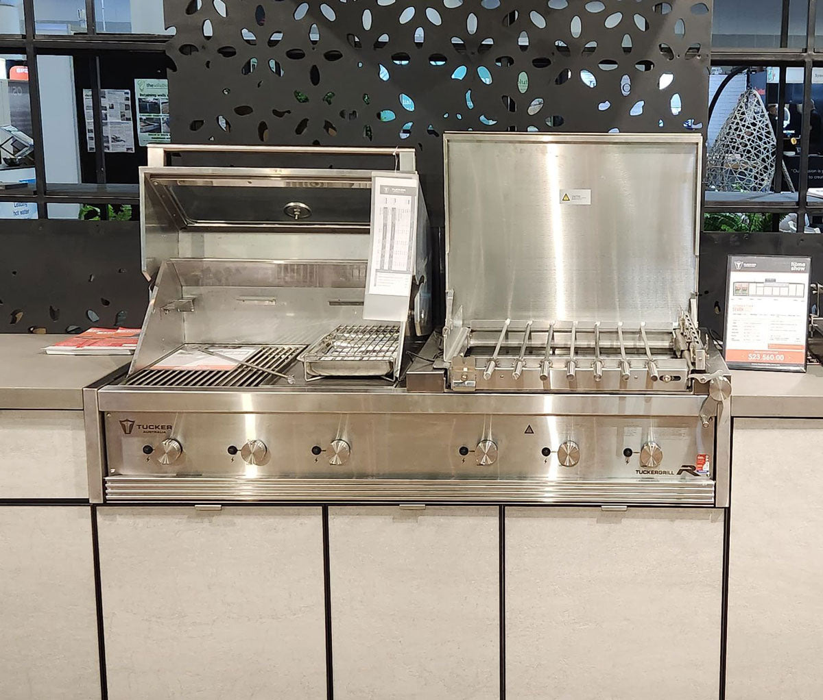 Tucker R Class V12 6 Burner Built In Hybrid BBQ
