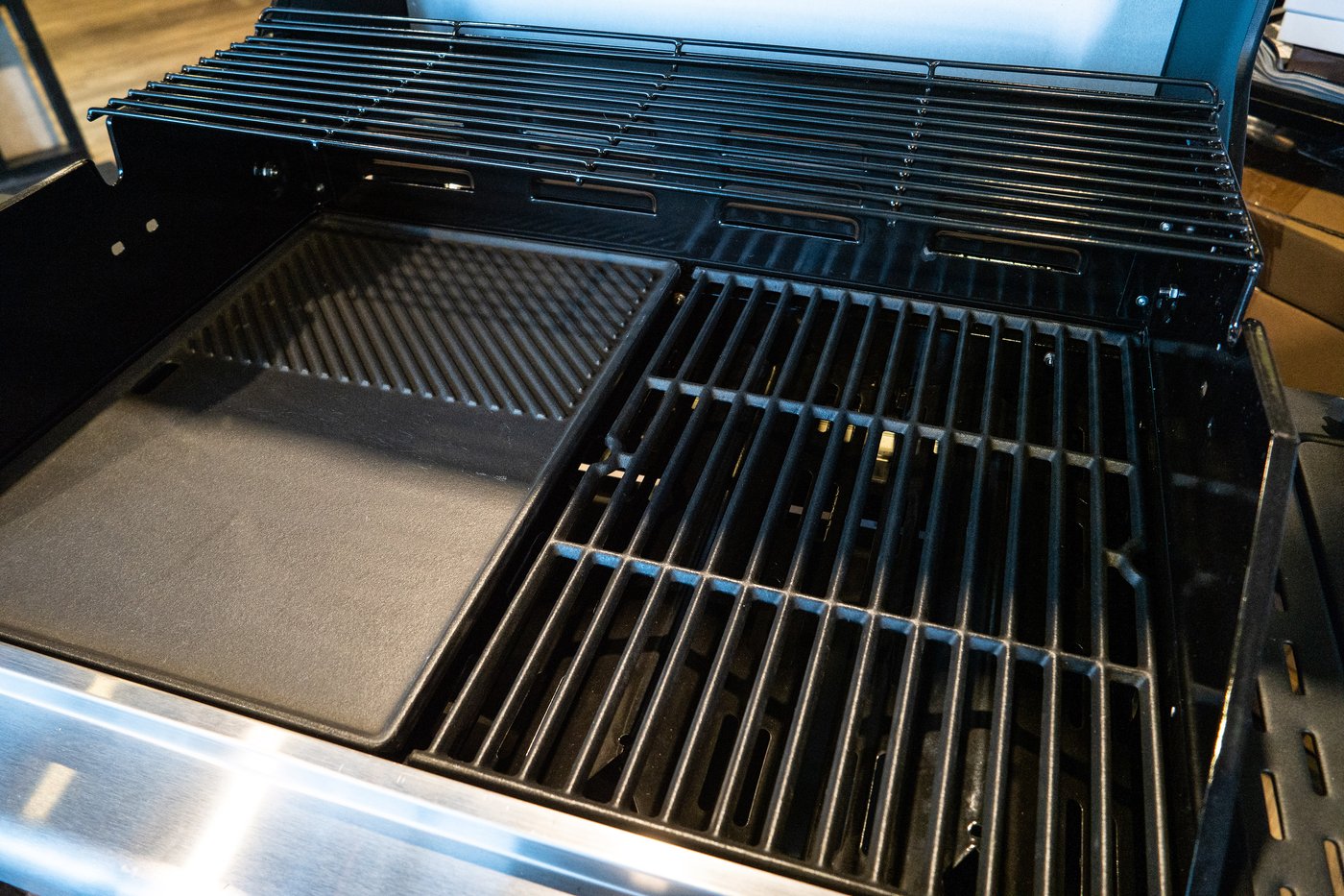 Landmann Triton 4.1 Bordeaux - 4 Burner BBQ