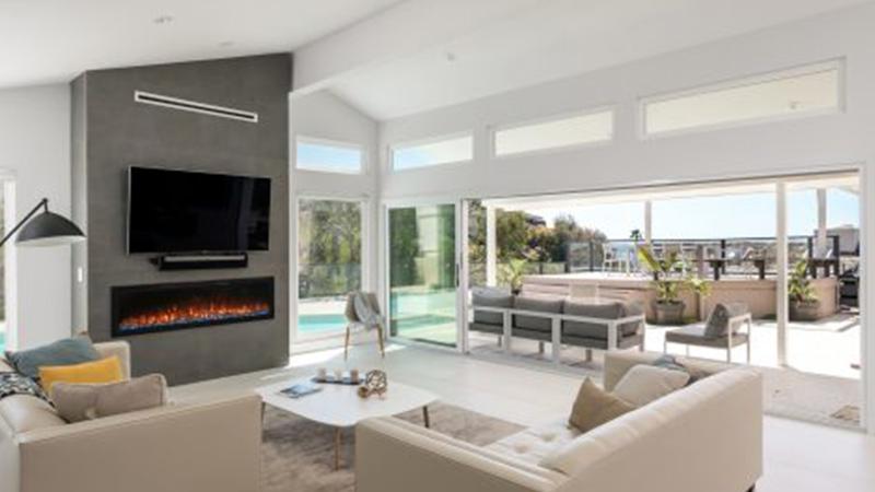 Modern Flames Spectrum Slimline - Electric Fireplace with Log Set