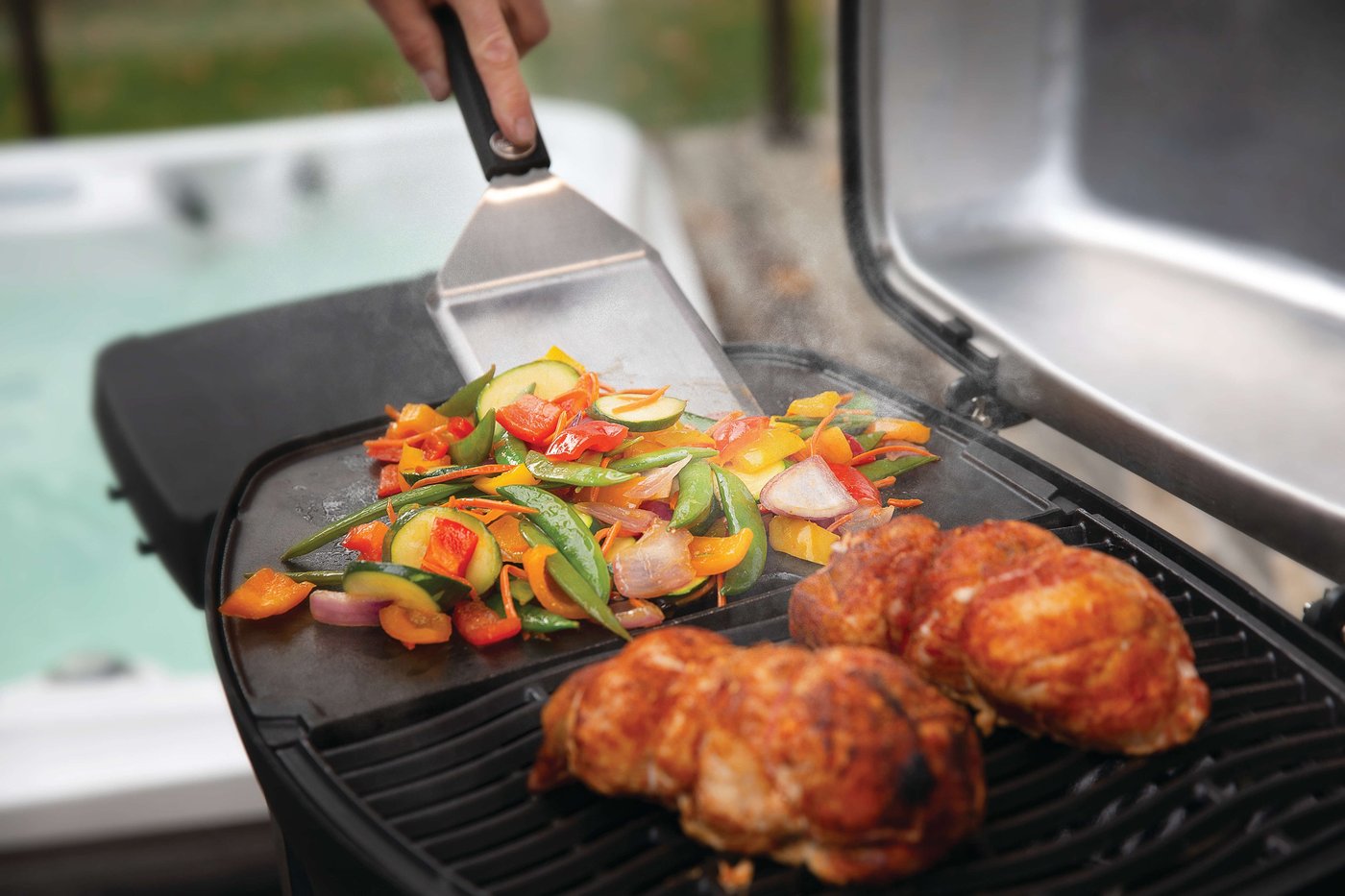Napoleon Travel Q PRO 285E Electric BBQ