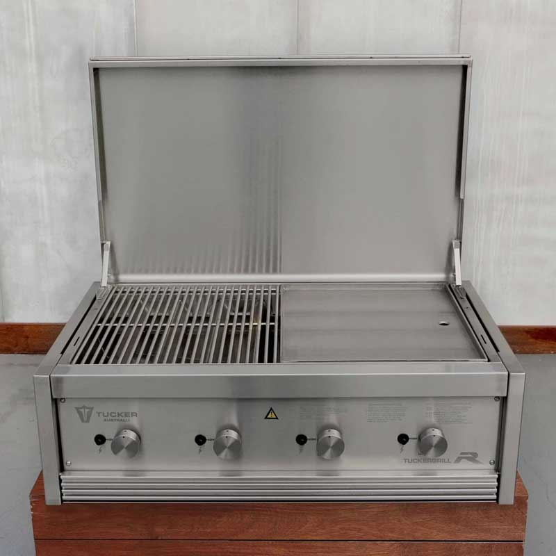 Tucker R Class V8 BBQ Built In with Lid