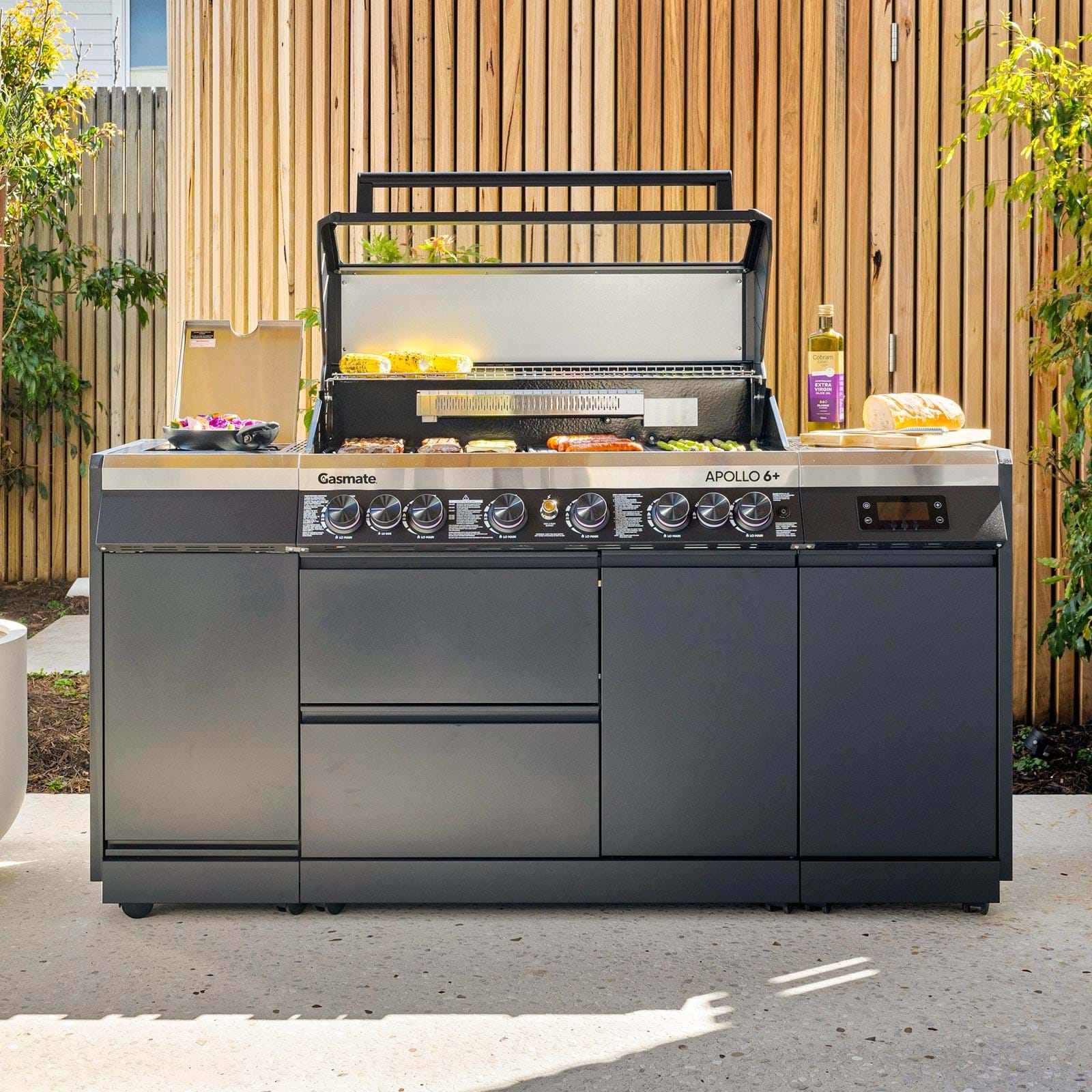 Gasmate Apollo 6+ Black Hooded Gas BBQ