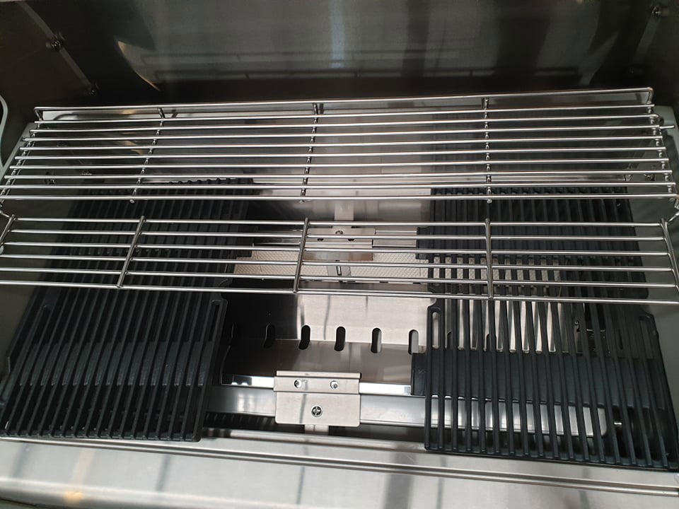 Crossray Outdoor Kitchen 4 Burner BBQ Double Cabinet & Single Fridge