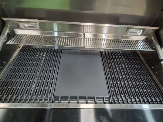 Gasmate Nova Graphite 6 Burner Twin Hood Built-in BBQ