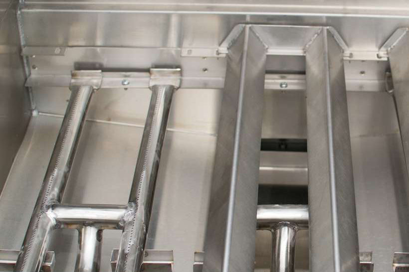 Tucker R Class V10 BBQ Built In